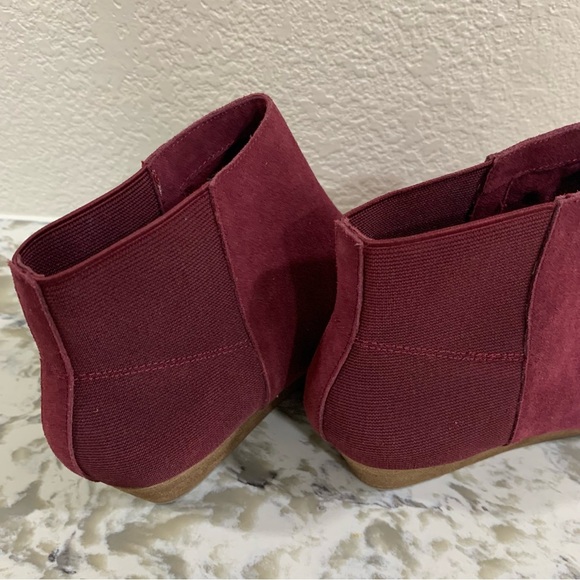 NEW Sole Society Women Suede burgundy maroonn Ankle Bootie Sz. 8.5 - Picture 8 of 9